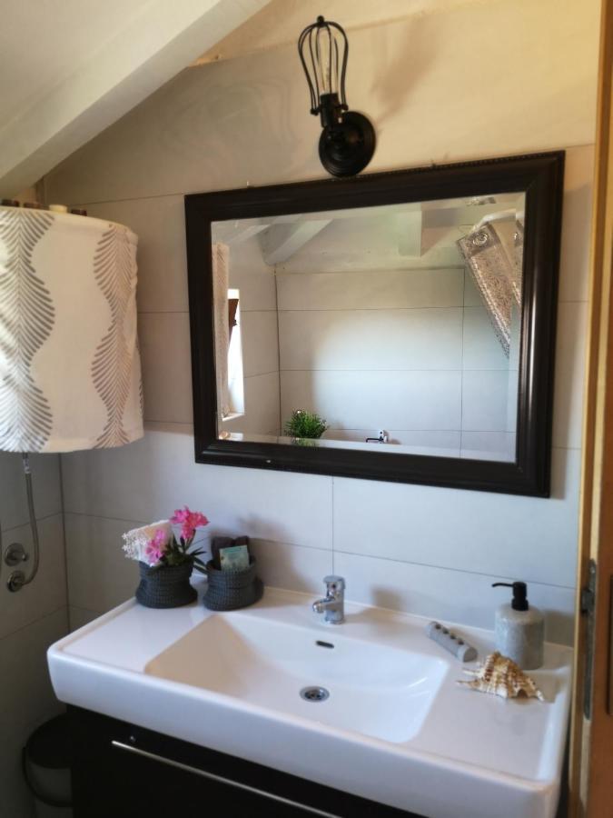 Charming Dalmatian Apartment With Panoramic View Tkon Exterior photo