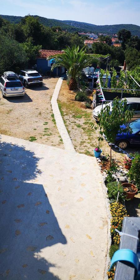 Charming Dalmatian Apartment With Panoramic View Tkon Exterior photo