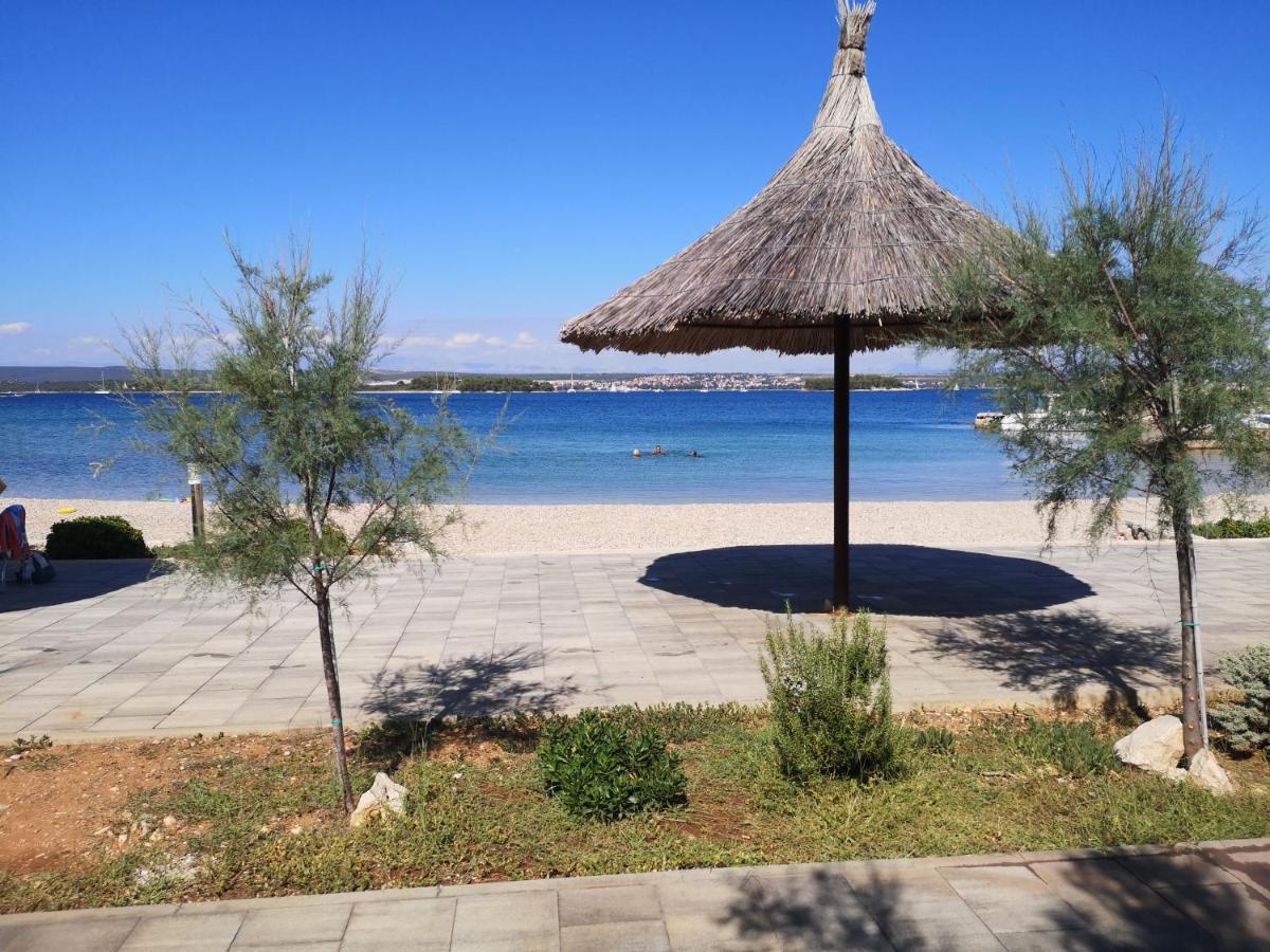 Charming Dalmatian Apartment With Panoramic View Tkon Exterior photo